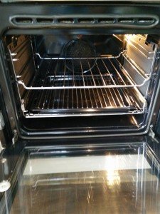clean oven in Marazion Cornwall after cleaning by Cornwall Oven Cleaning