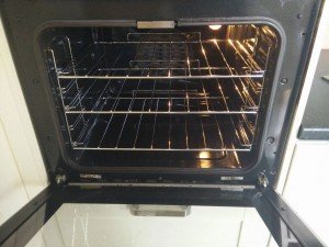 oven in Porthleven after cleaning by Cornwall Oven Cleaning